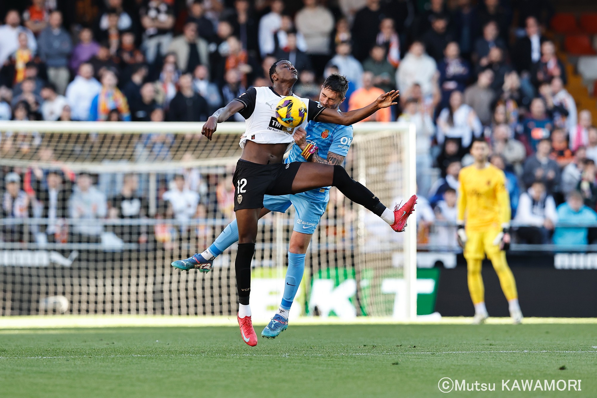 Please do not reproduce without prior permission.