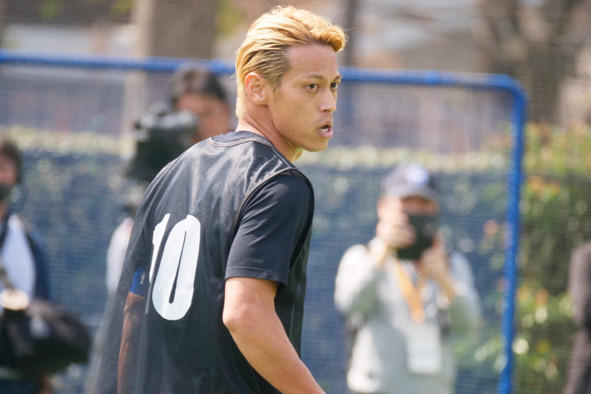 本田圭佑が4v4トーナメントで大暴れ！　槙野や那須ら“無双”で優勝…北中米W杯優勝を目指す日本代表にエールも「応援しています」