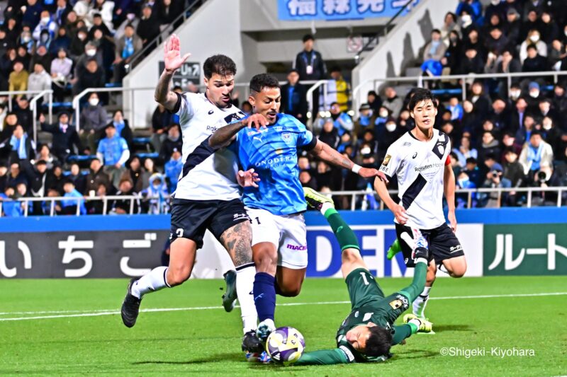 20250402 J1 YokohamaFC vs Kobe Kiyohara5(s)
