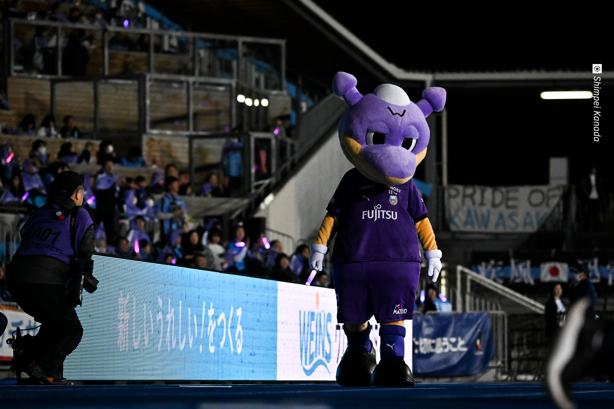 4_Z6B_5087