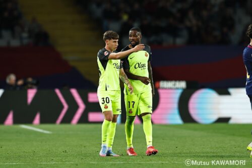 Please do not reproduce without prior permission.