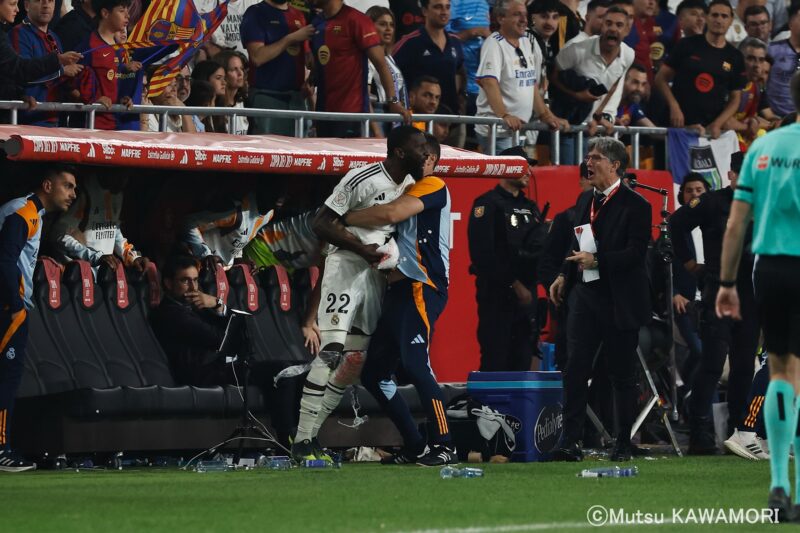 Please do not reproduce without prior permission.