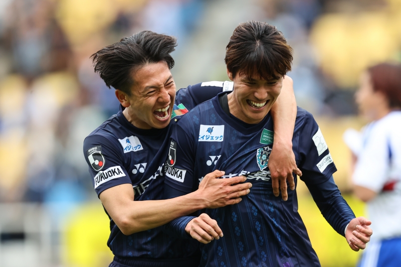 福岡が96年のJリーグ加盟後初の快挙！　町田敗戦でJ1単独首位…開幕3連敗から直近7戦6勝