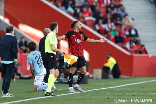 Please do not reproduce without prior permission.