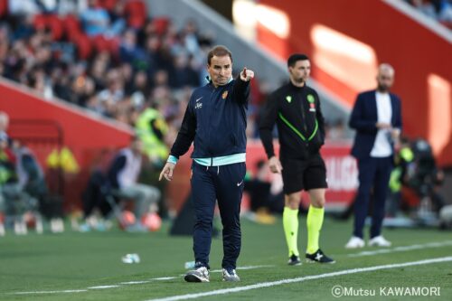 Please do not reproduce without prior permission.