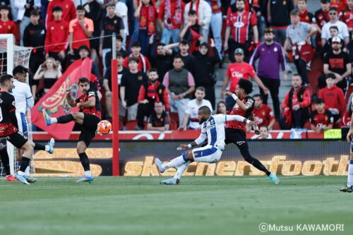 Please do not reproduce without prior permission.