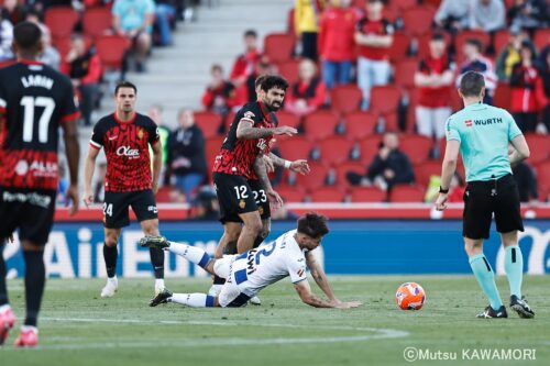 Please do not reproduce without prior permission.