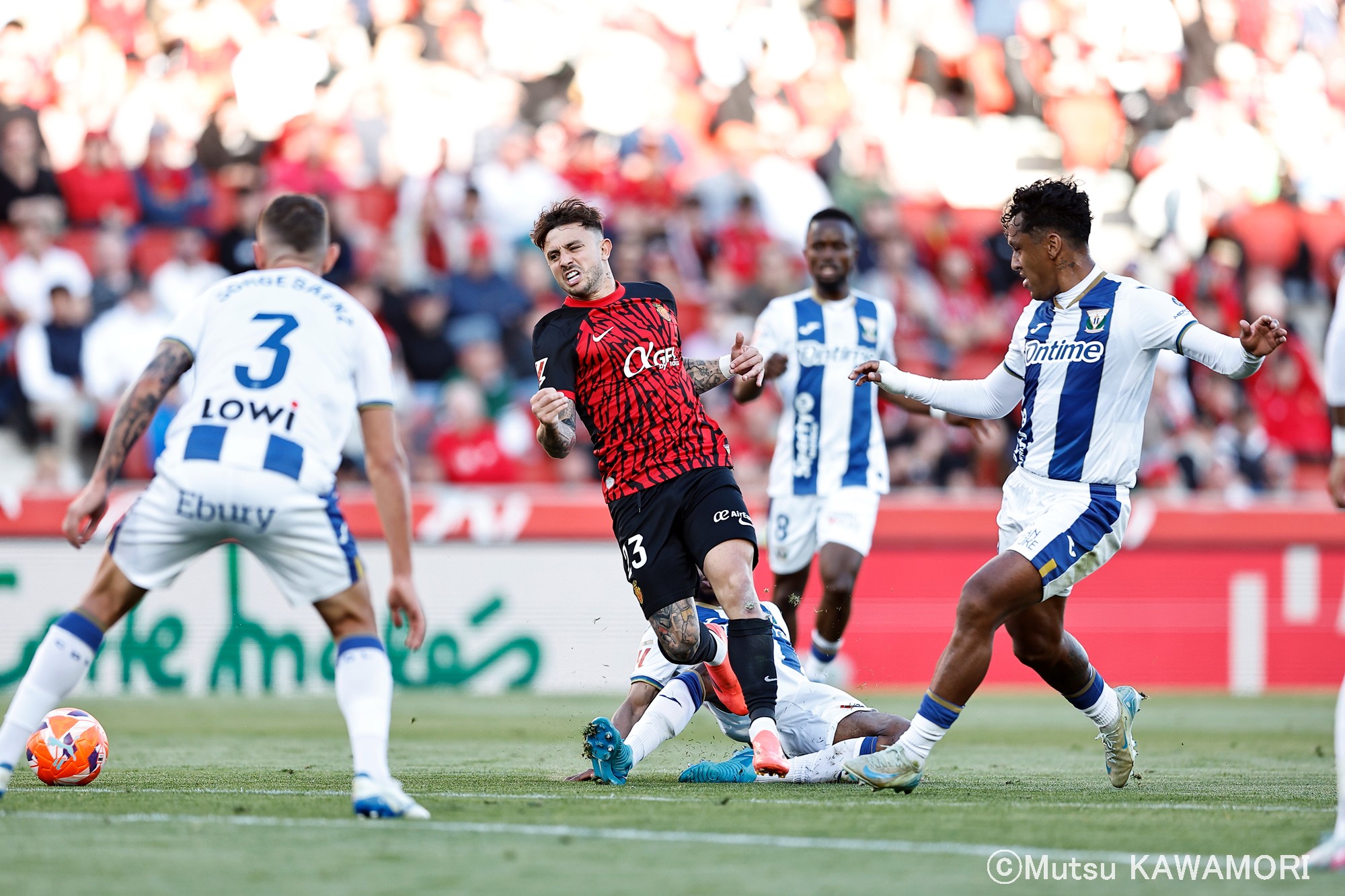 Please do not reproduce without prior permission.