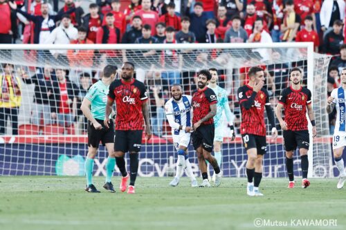 Please do not reproduce without prior permission.