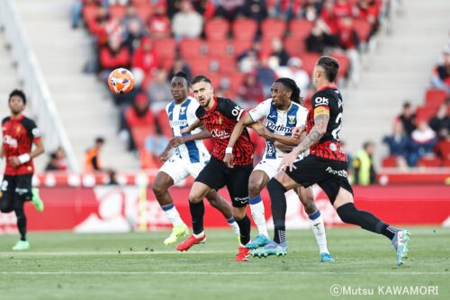 Please do not reproduce without prior permission.