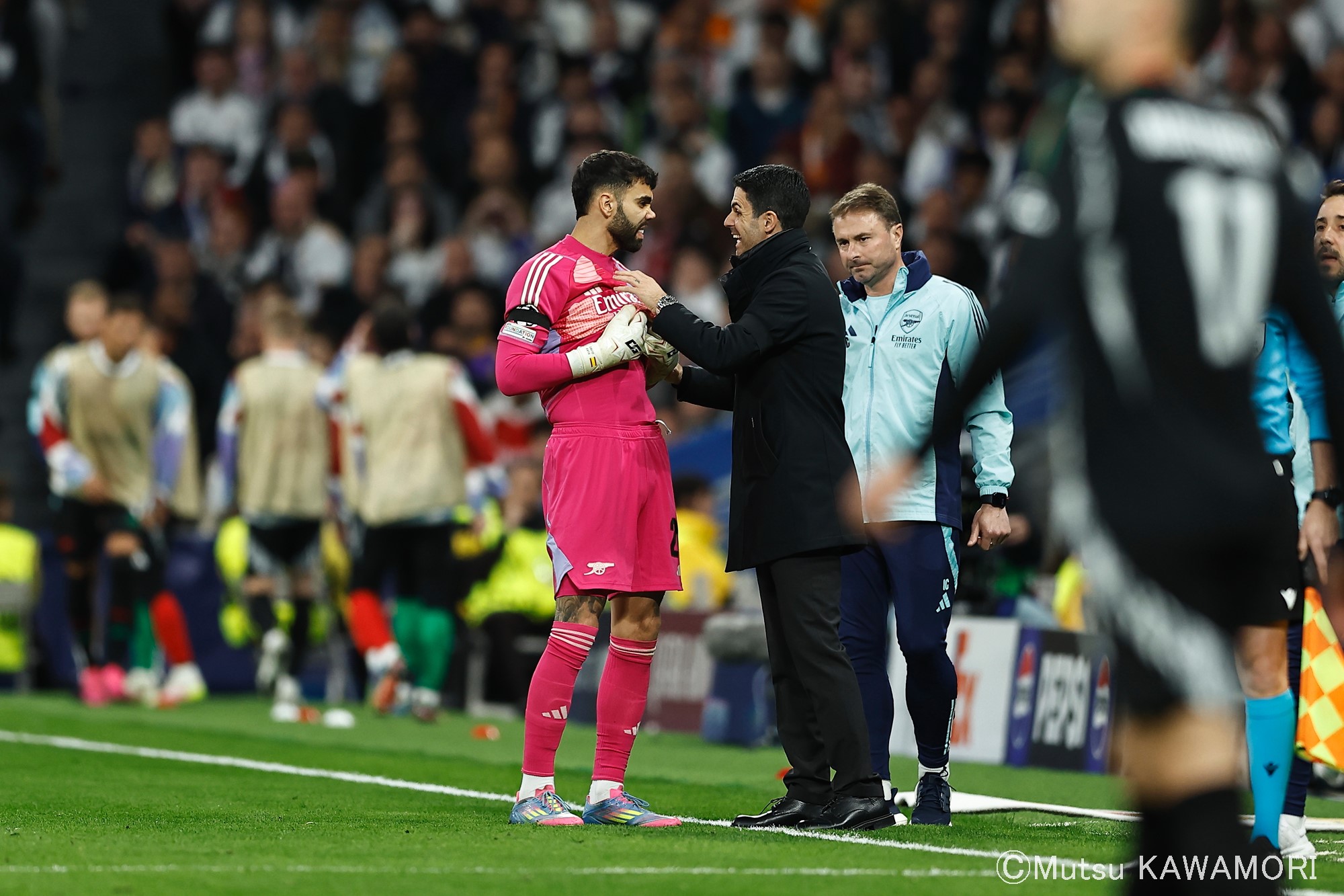 Please do not reproduce without prior permission.