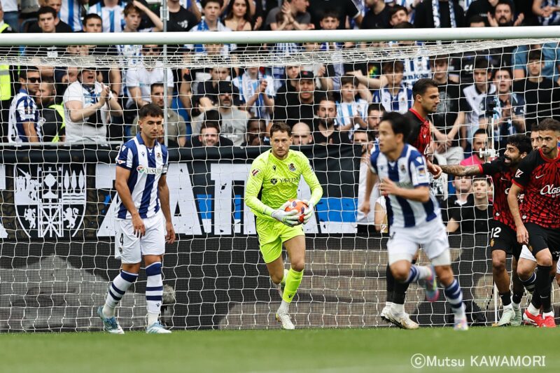 Please do not reproduce without prior permission.