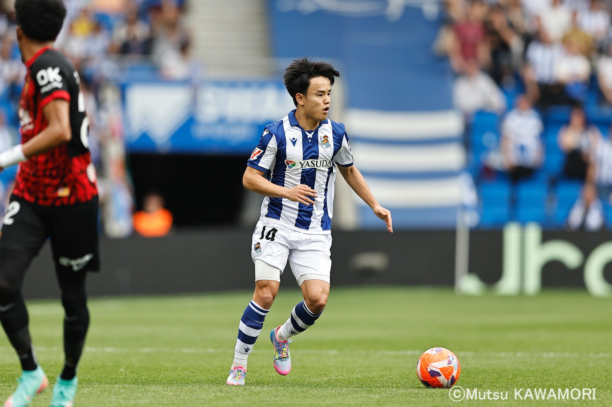 Please do not reproduce without prior permission.