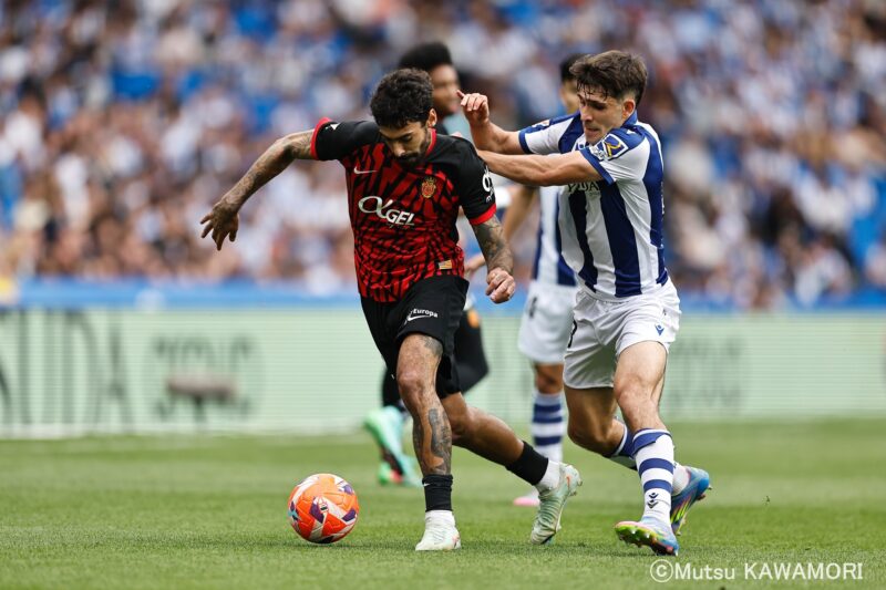 Please do not reproduce without prior permission.