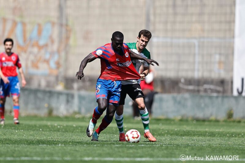 Please do not reproduce without prior permission.