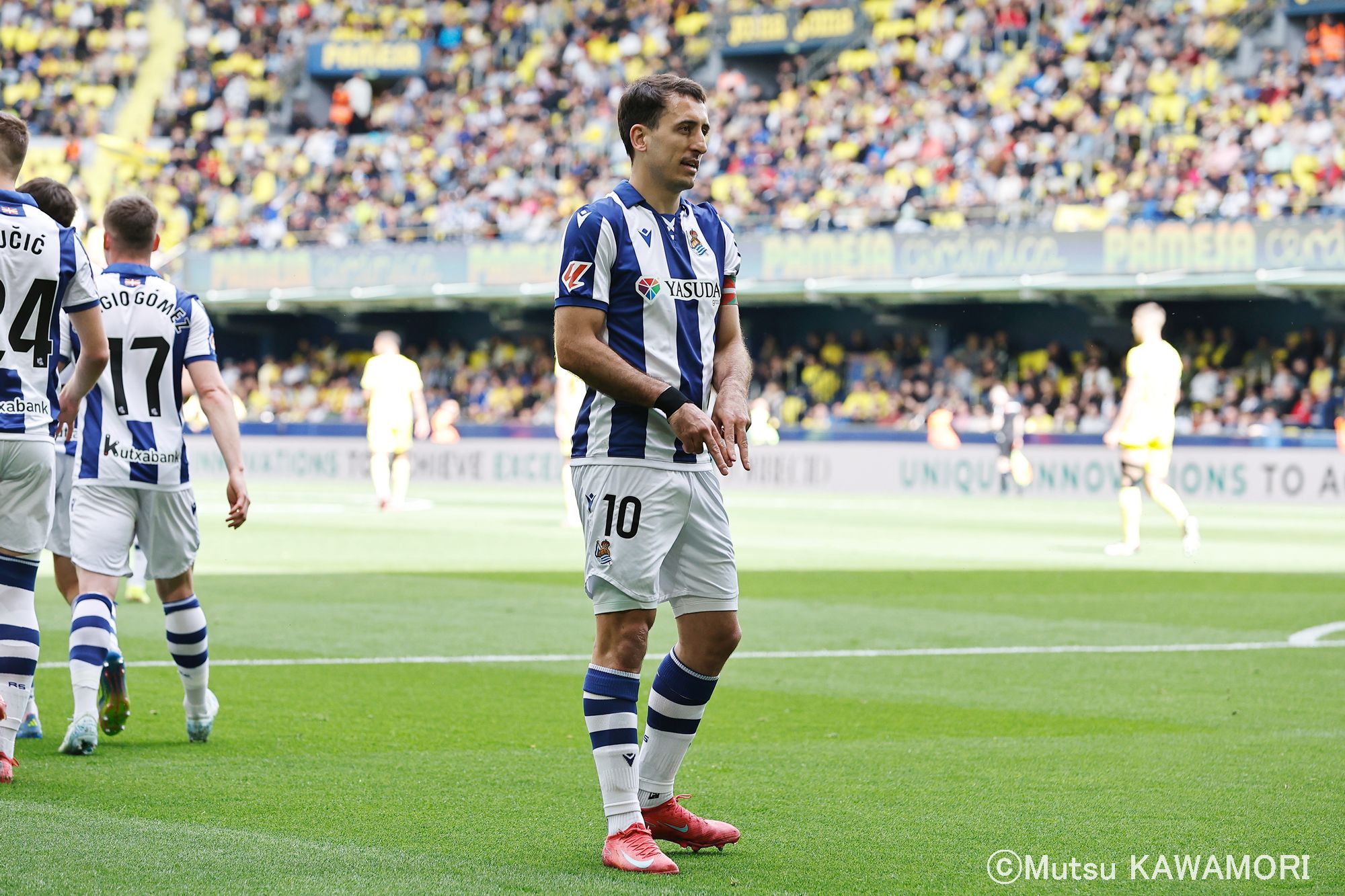 Please do not reproduce without prior permission.