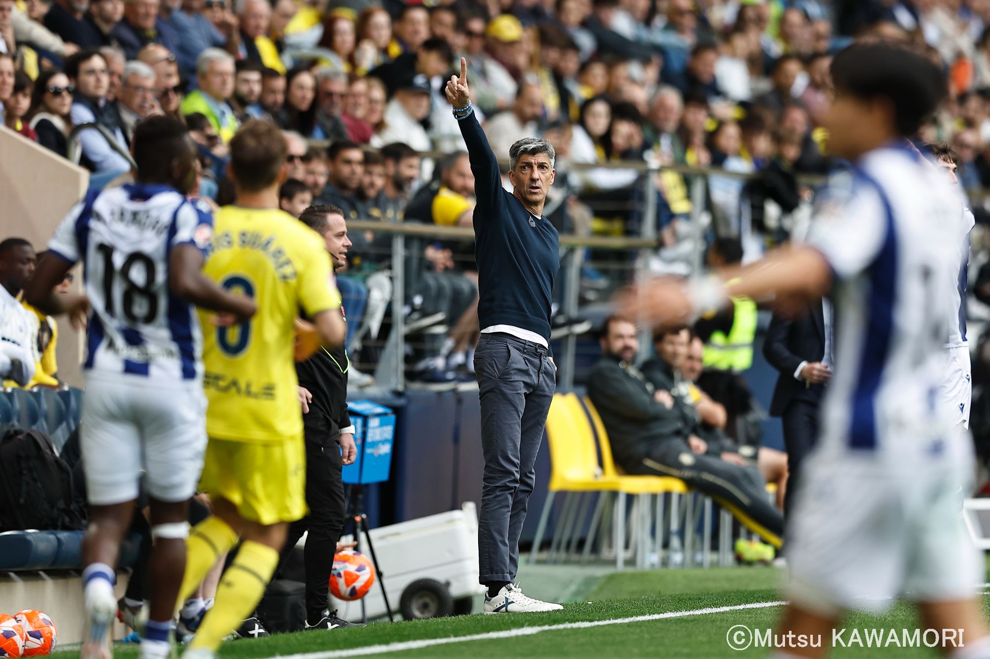 Please do not reproduce without prior permission.