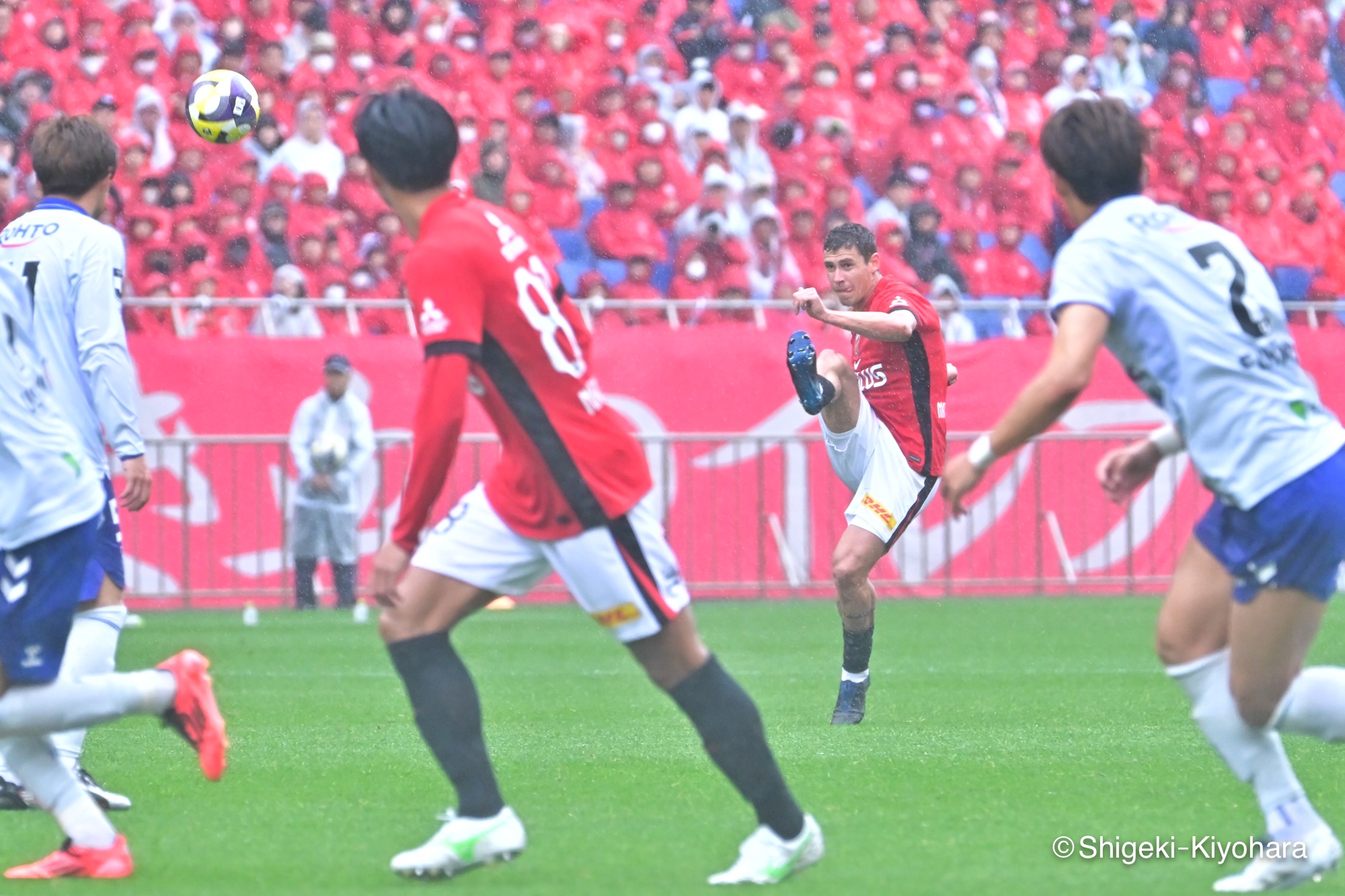 20250506 J1 Urawa vs GOsaka Kiyohara24(s)