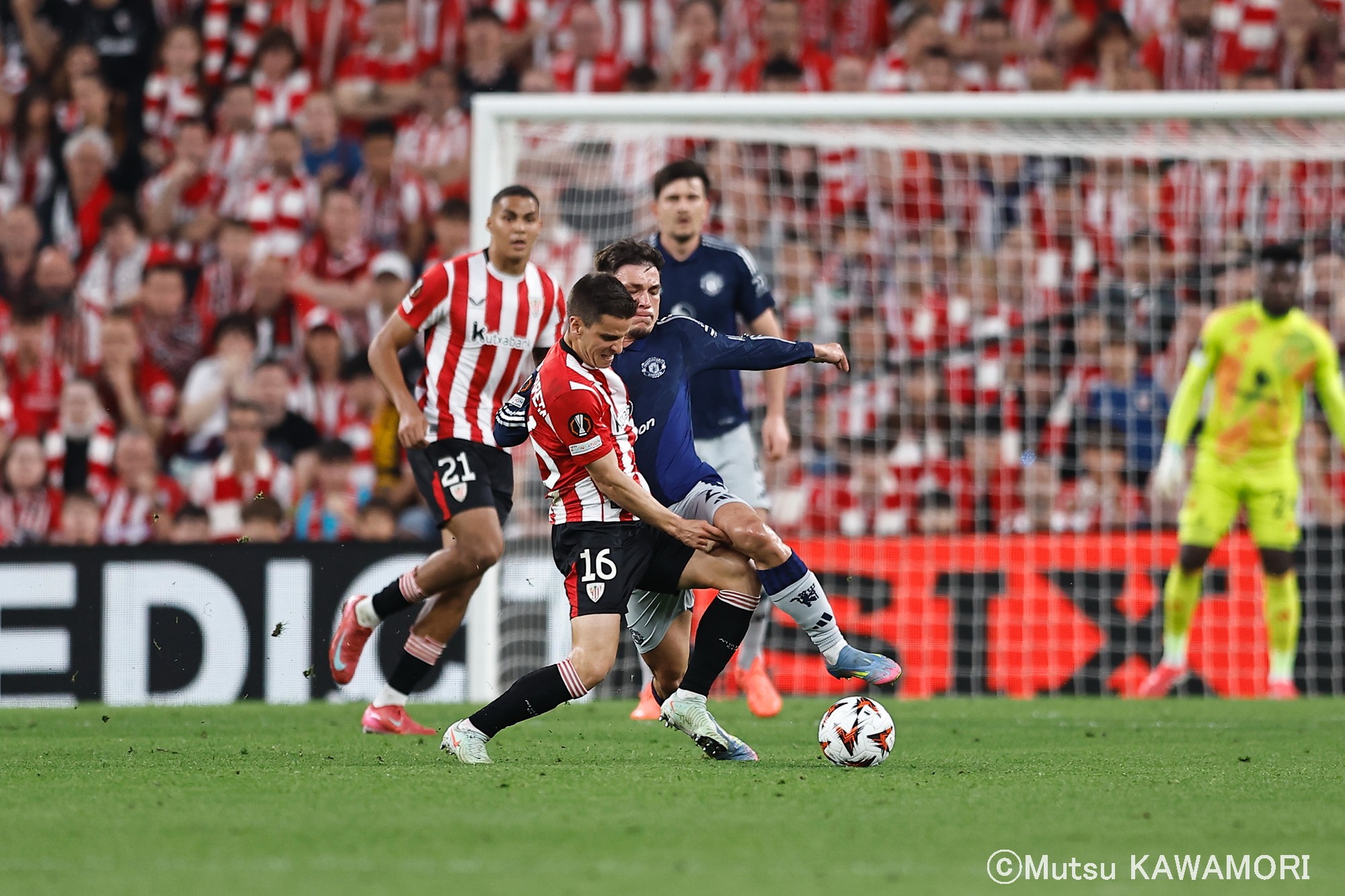 Please do not reproduce without prior permission.