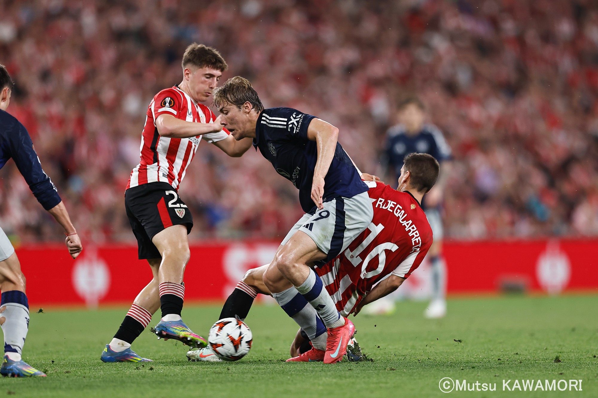 Please do not reproduce without prior permission.