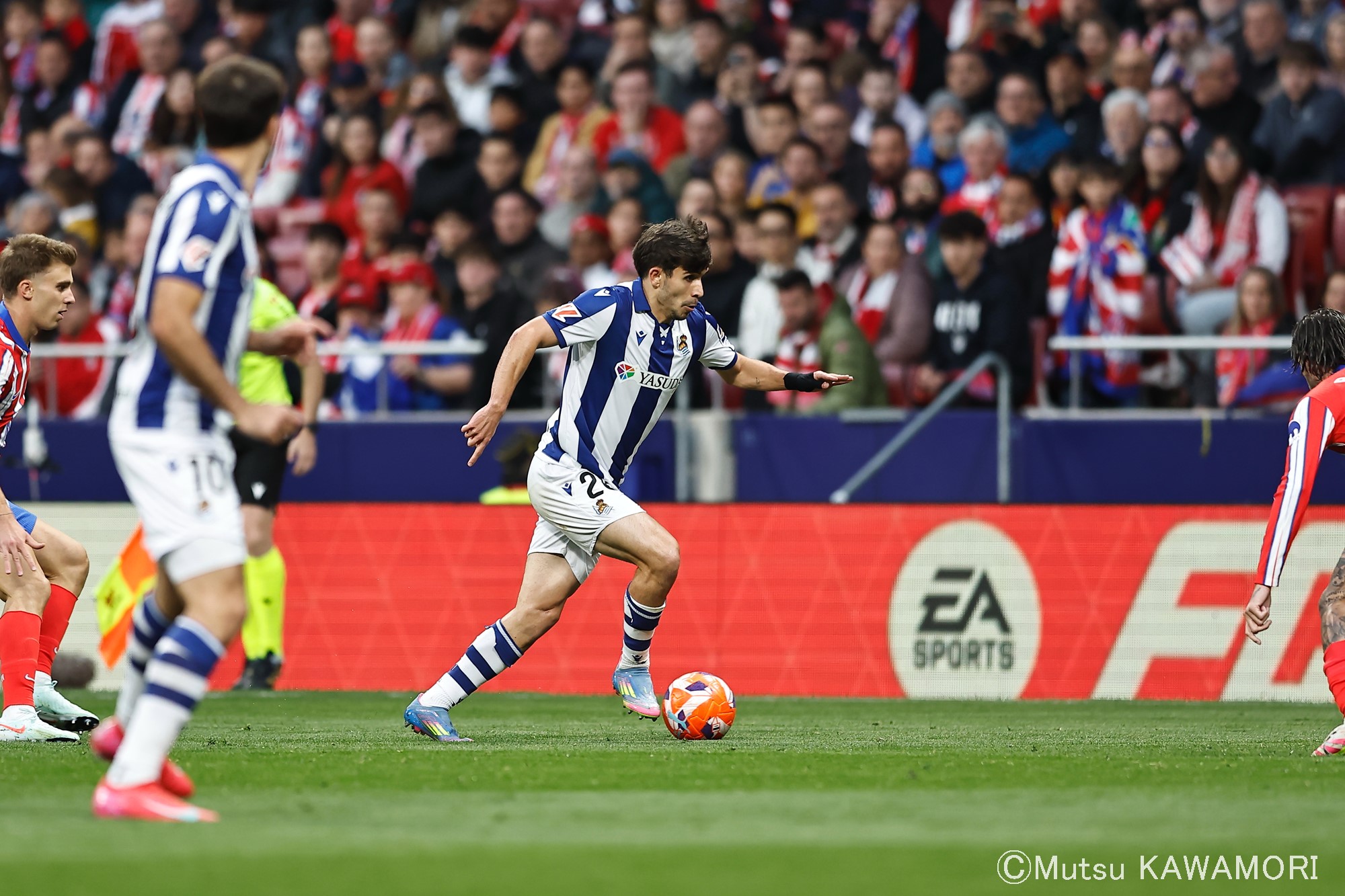 Please do not reproduce without prior permission.