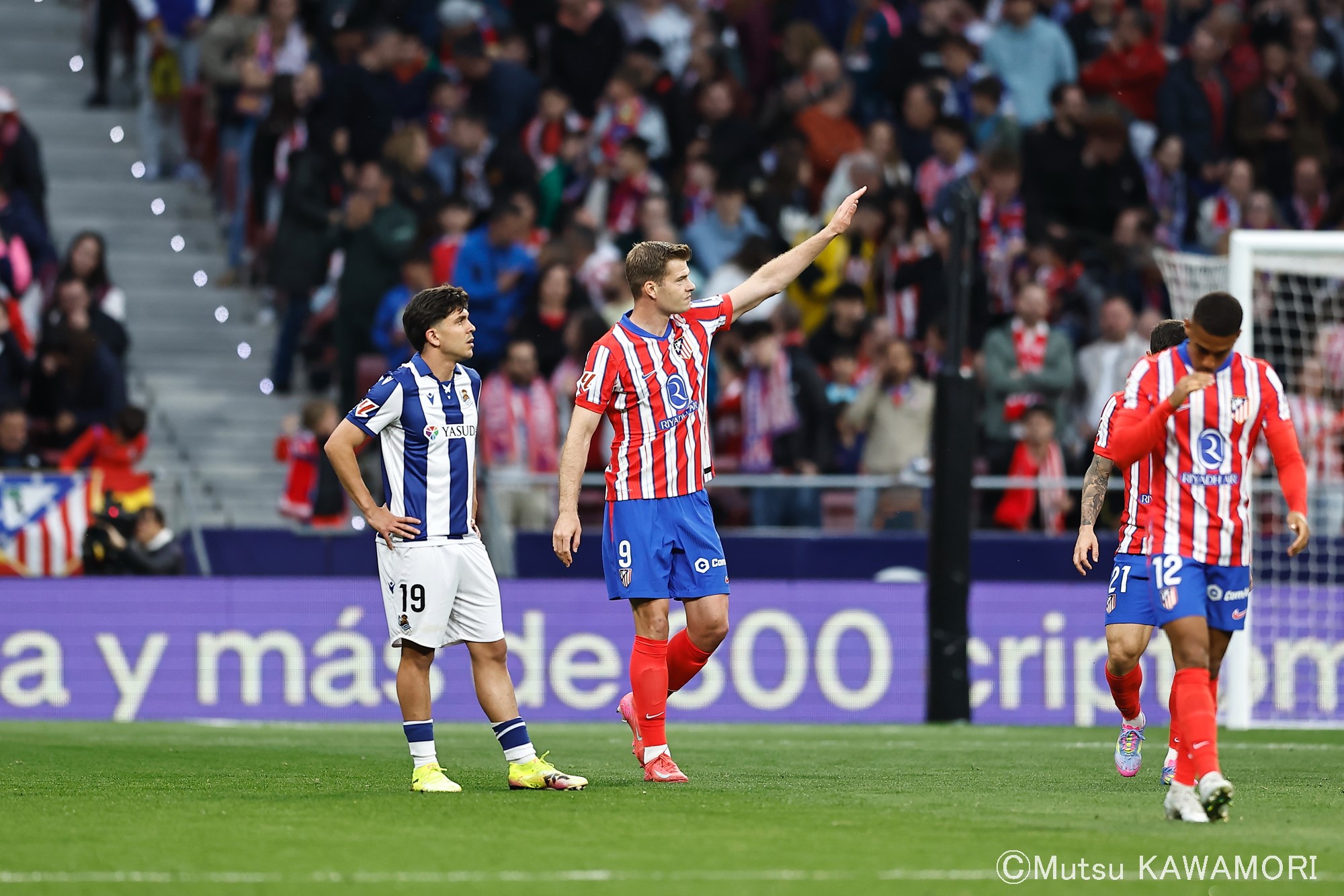 Please do not reproduce without prior permission.