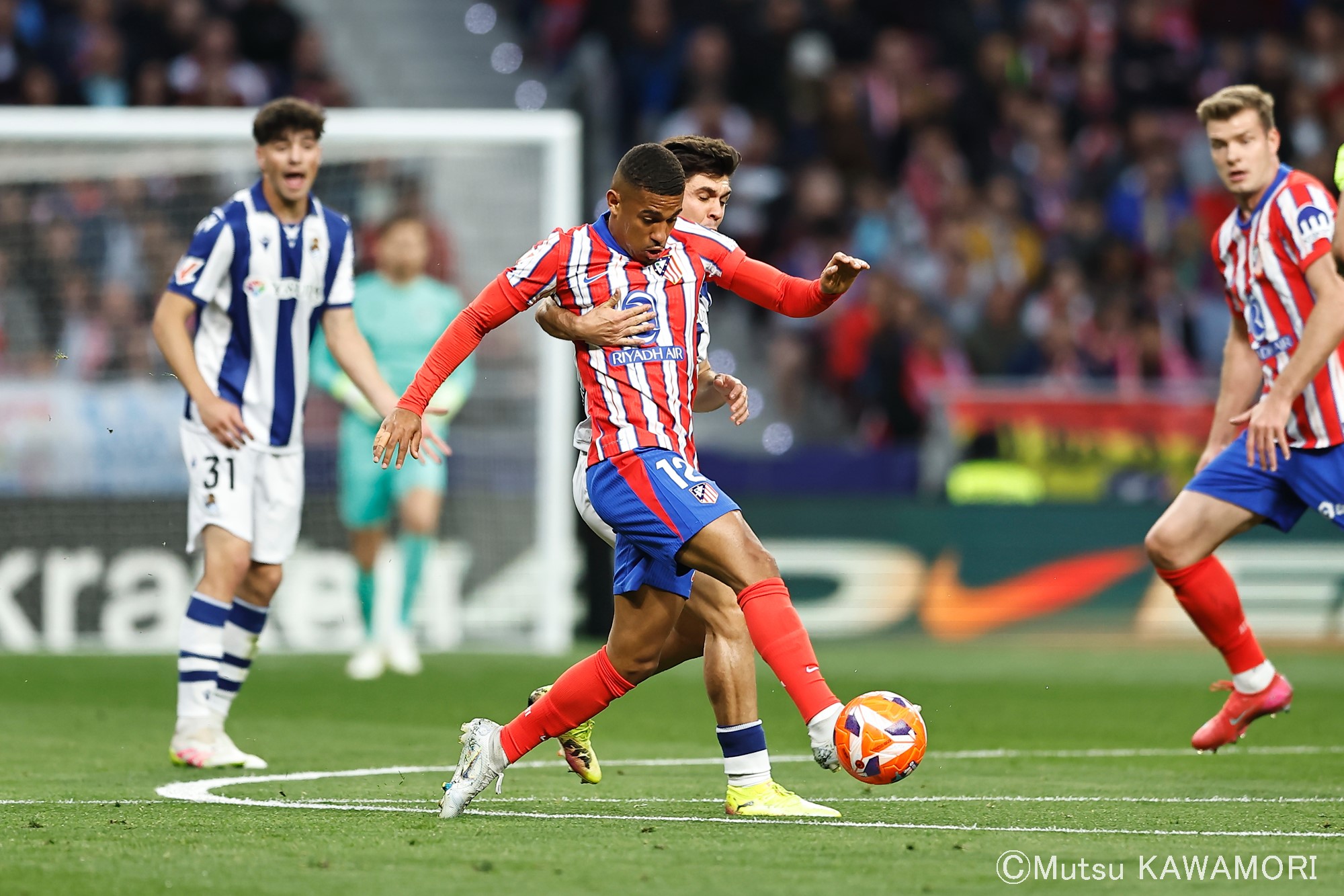 Please do not reproduce without prior permission.