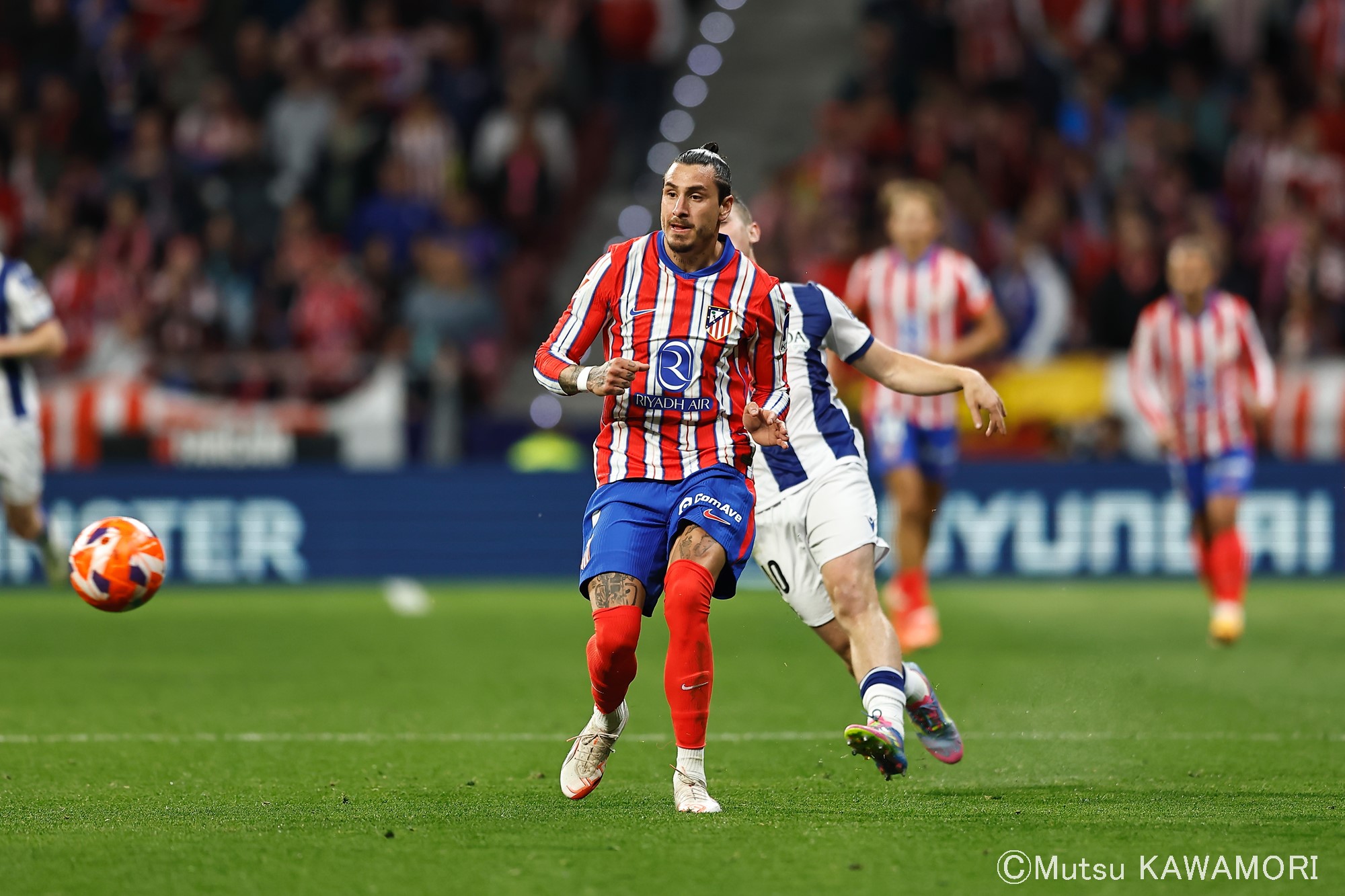 Please do not reproduce without prior permission.