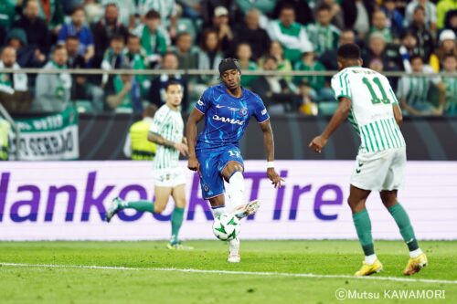 Please do not reproduce without prior permission.