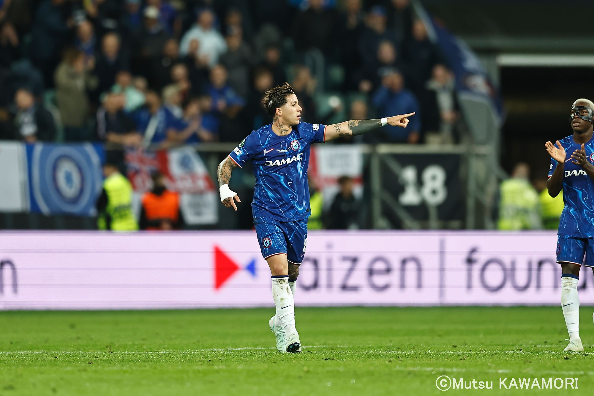 Please do not reproduce without prior permission.