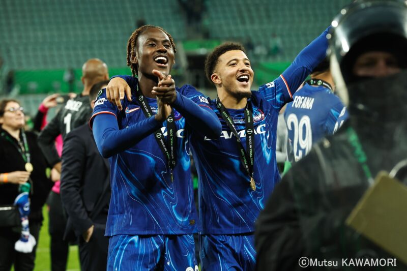 Please do not reproduce without prior permission.