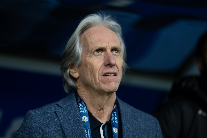 ジョルジェ・ジェズス監督