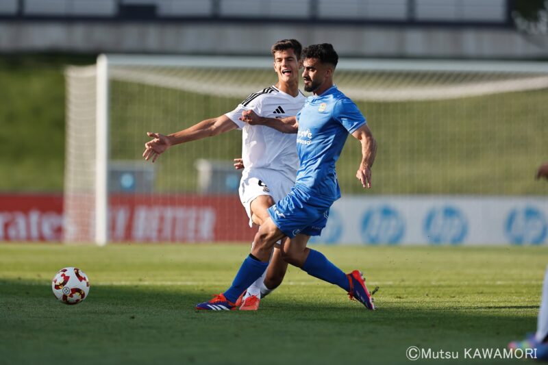 Please do not reproduce without prior permission.