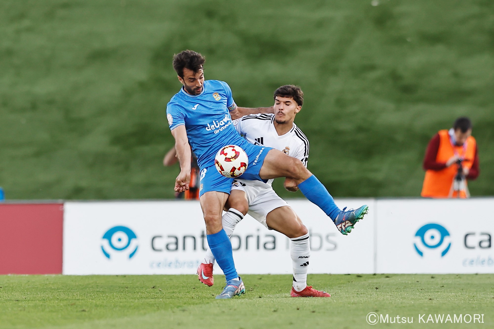 Please do not reproduce without prior permission.