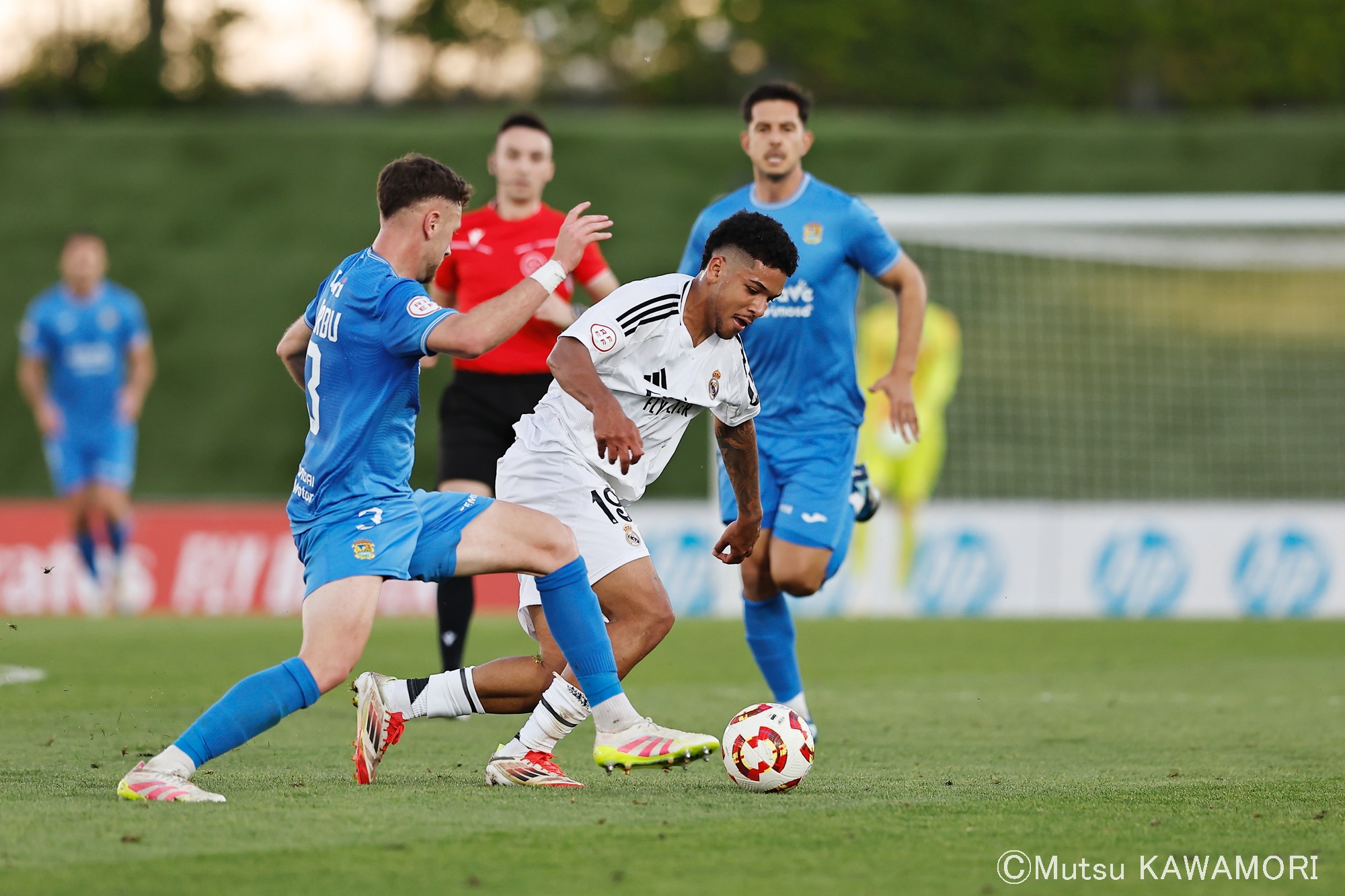 Please do not reproduce without prior permission.