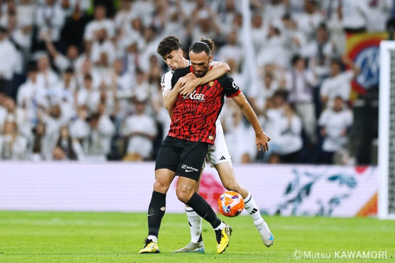 Please do not reproduce without prior permission.