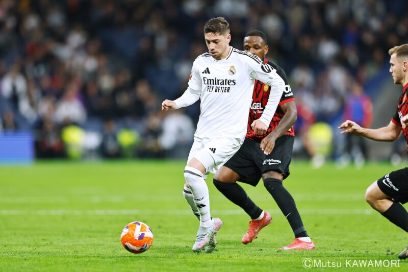 Please do not reproduce without prior permission.