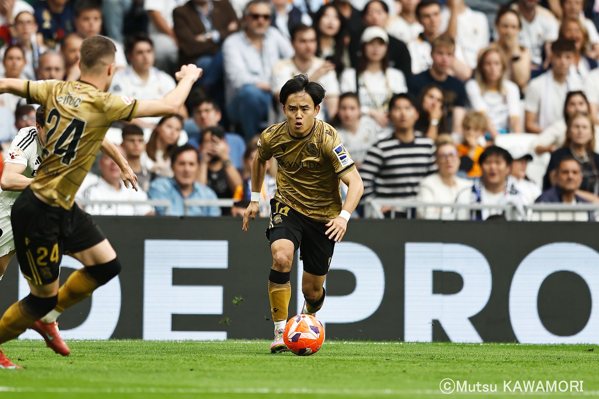 Please do not reproduce without prior permission.