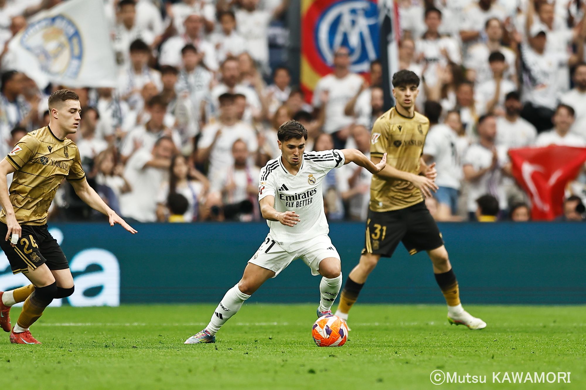 Please do not reproduce without prior permission.