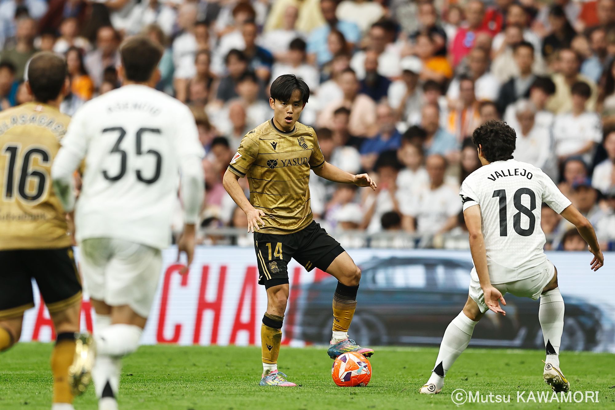 Please do not reproduce without prior permission.