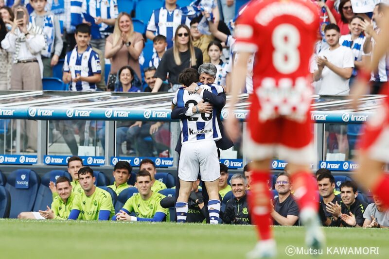 Please do not reproduce without prior permission.