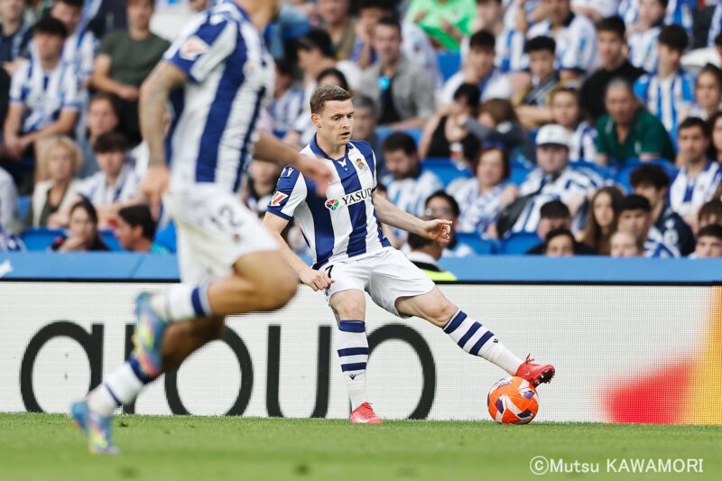 Please do not reproduce without prior permission.