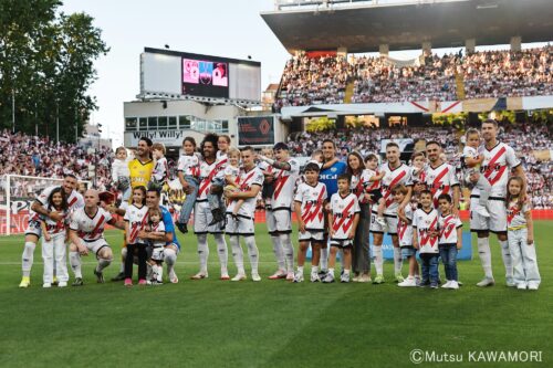 Please do not reproduce without prior permission.