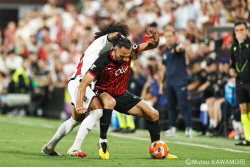 Please do not reproduce without prior permission.