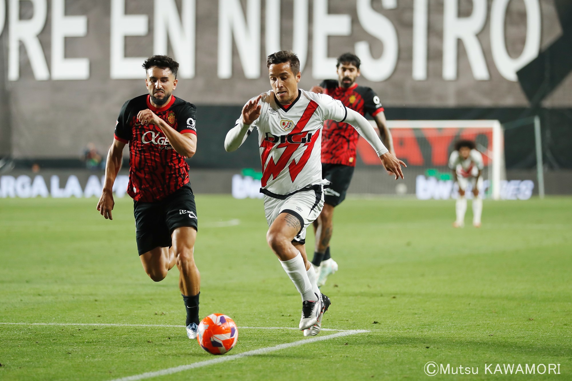 Please do not reproduce without prior permission.