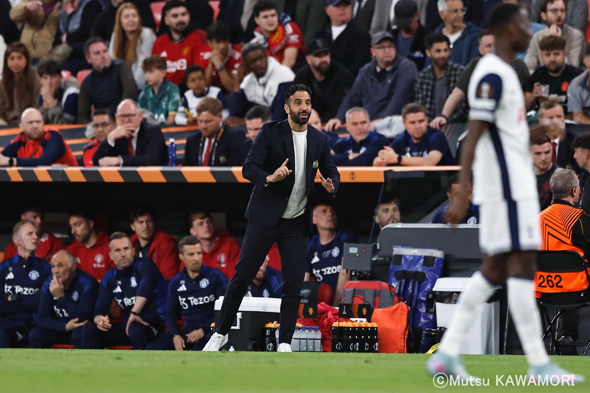 Please do not reproduce without prior permission.