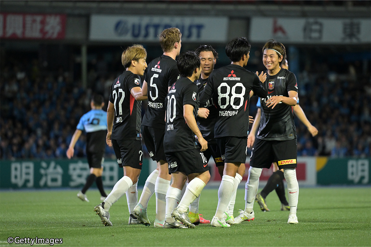 浦和が後半ATの“ラストプレー”で追いつきドロー…川崎Fは3連勝