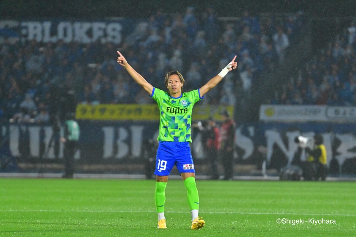 湘南のFW福田翔生がデンマーク1部のブレンビーに完全移籍、内野航太郎とチームメイトに！ 4年契約で背番号は「19」に決定「相当な覚悟をもって決断しました」