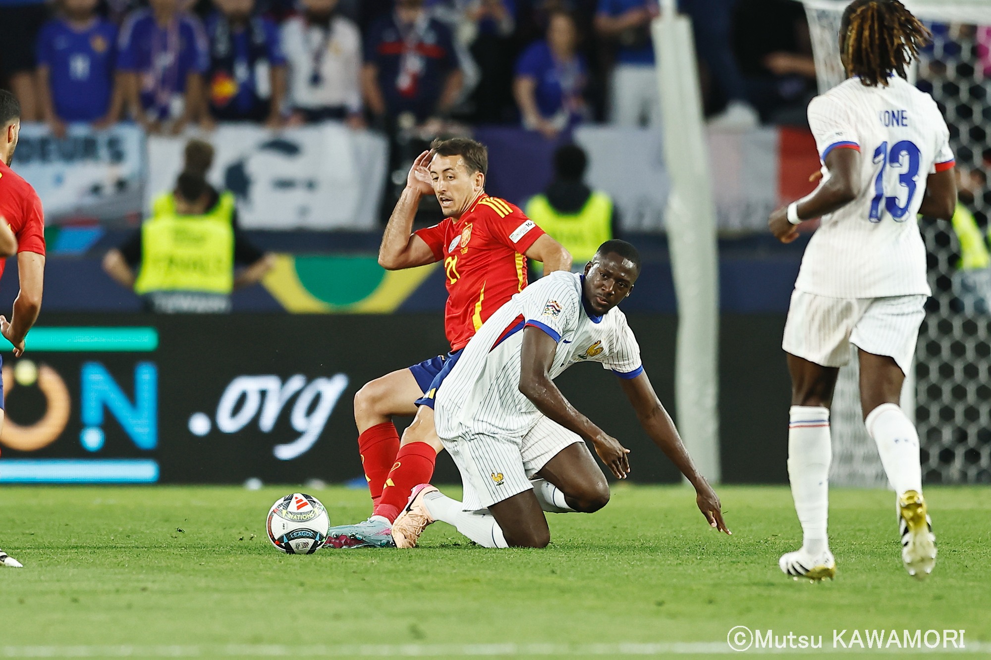 Please do not reproduce without prior permission.