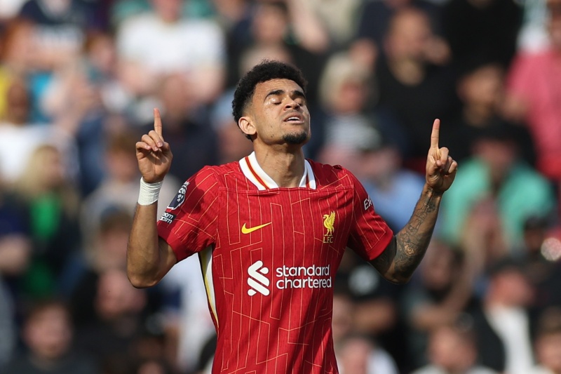 バルサやアル・ナスル関心のL・ディアス、契約延長へ交渉中と明かす